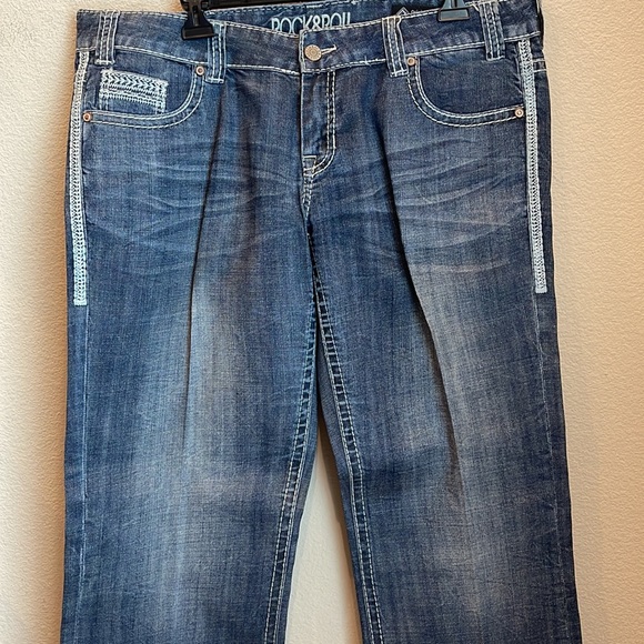 Rock & Roll Cowgirl Original Low Rise Bootcut Jeans Size 33 x 34 - Picture 3 of 9